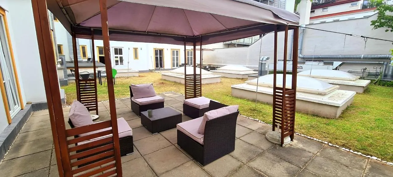 New & Central Maerzstrasse City Apartment With Own Exit To The Inner Garden location